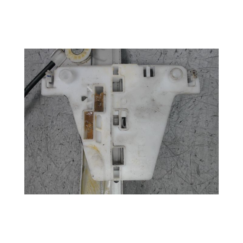 MECANISME+MOTEUR LEVE-GLACE AVANT GAUCHE VOLKSWAGEN FOX