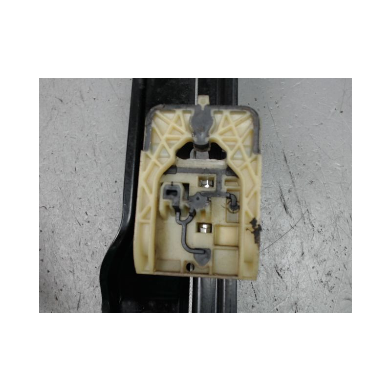 MECANISME+MOTEUR LEVE-GLACE AVANT GAUCHE FORD FOCUS