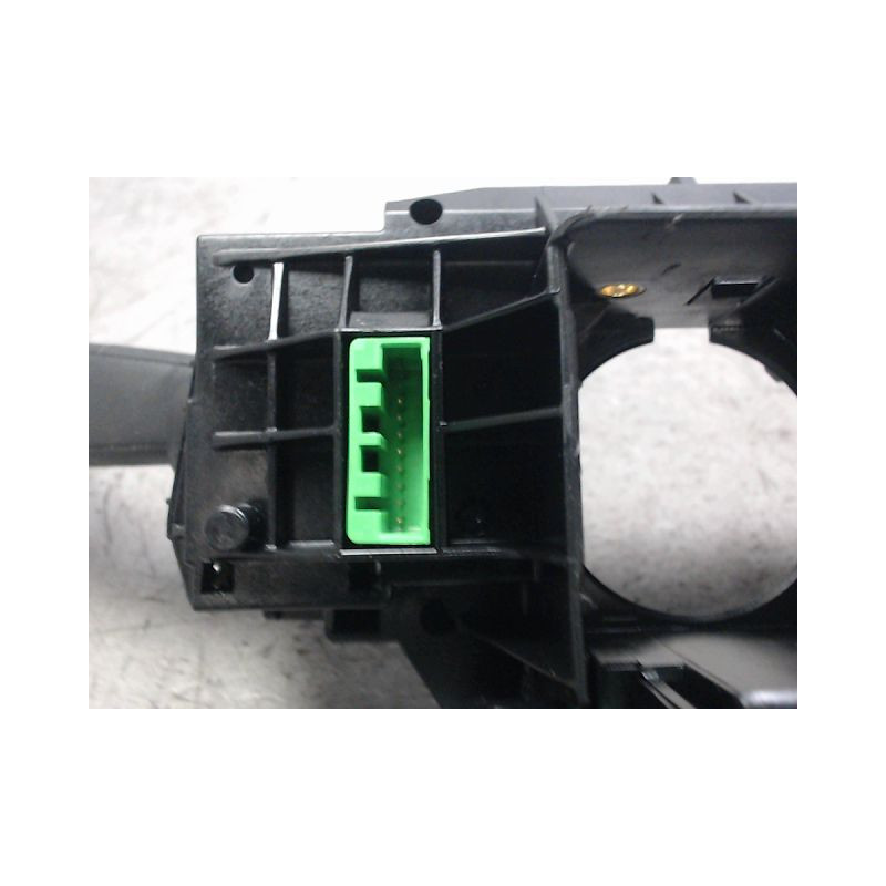COMMANDE CLIGNOTANT VOLVO C30