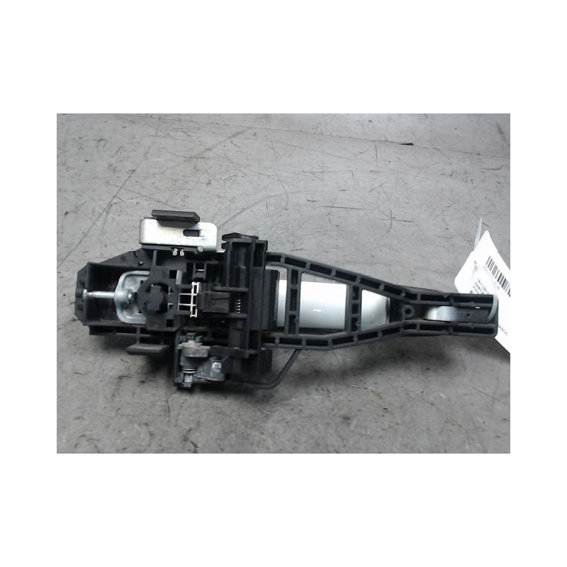 POIGNEE EXTERIEURE PORTE ARRIERE GAUCHE FORD FOCUS