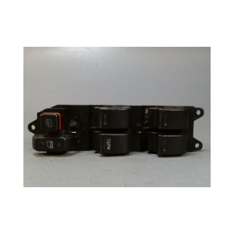 COMMANDE LEVE-GLACE PORTE AVG TOYOTA AVENSIS -2000