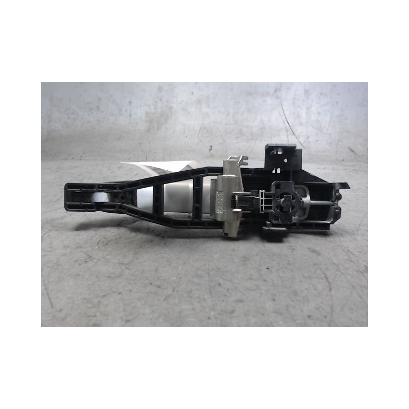 POIGNEE EXTERIEURE PORTE AVANT DROIT FORD G.C-MAX