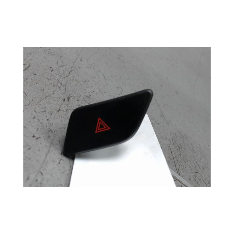 BOUTON DE WARNING NISSAN MURANO