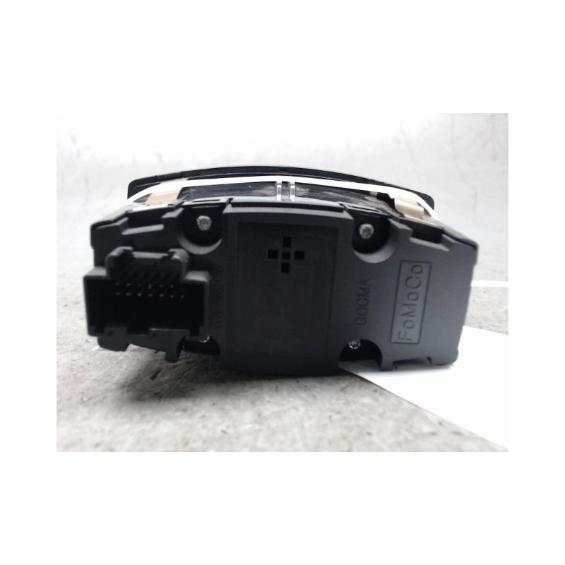 COMMANDE ECLAIRAGE FORD B-MAX