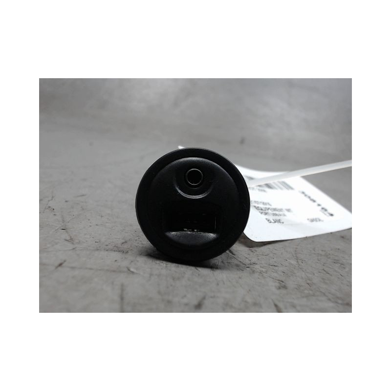 PORT USB/AUX PEUGEOT 2008
