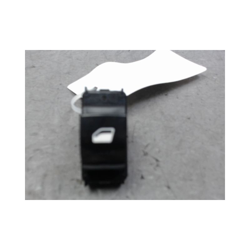 COMMANDE LEVE-GLACE PORTE AVD PEUGEOT 308