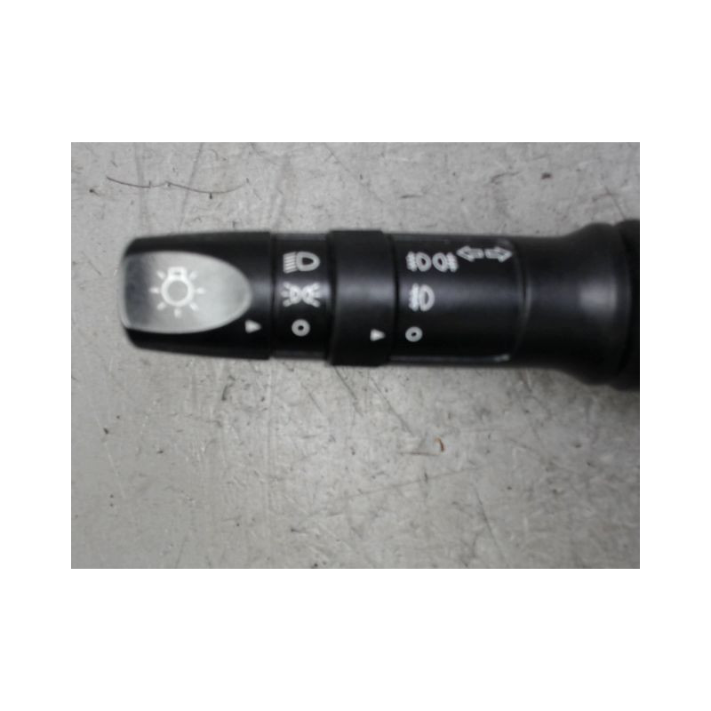 COMMANDE CLIGNOTANT HYUNDAI I20