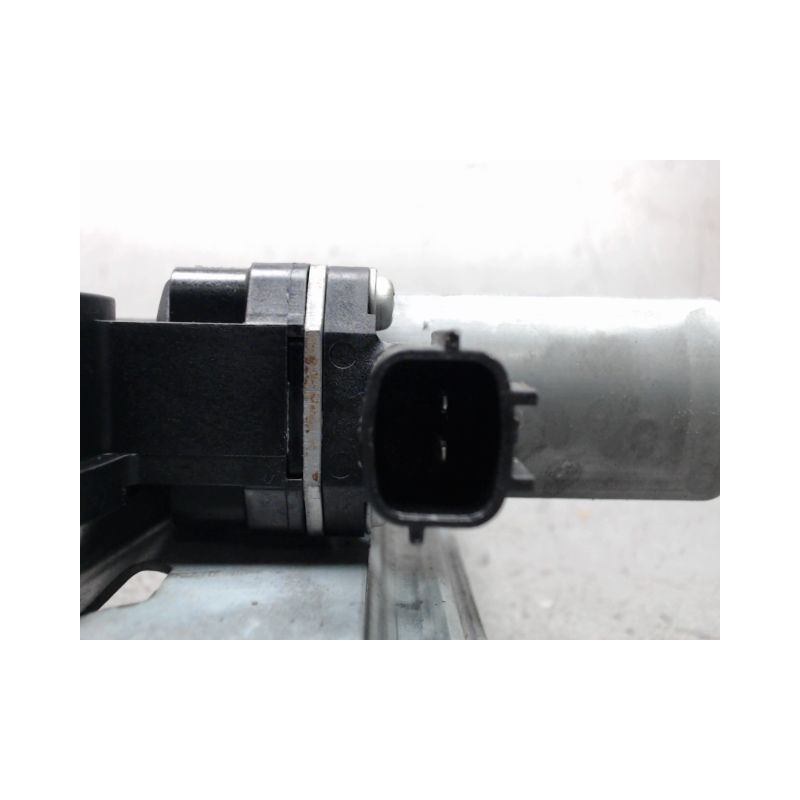 MECANISME+MOTEUR LEVE-GLACE AVANT DROIT DACIA LODGY