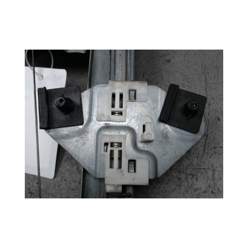 MECANISME+MOTEUR LEVE-GLACE AVANT GAUCHE DACIA LODGY