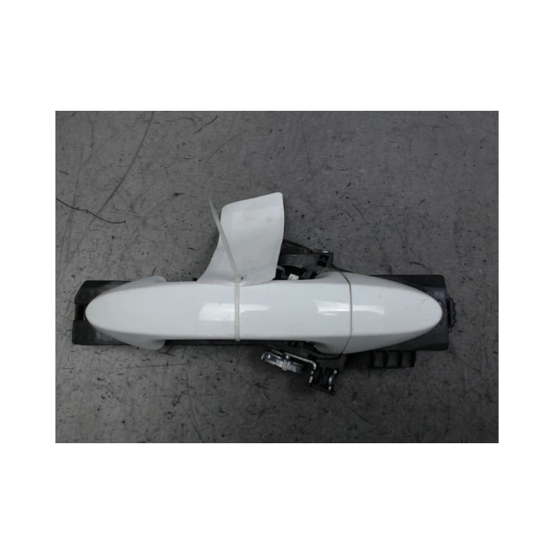 POIGNEE EXTERIEURE PORTE AVANT DROIT FORD T.COURIER