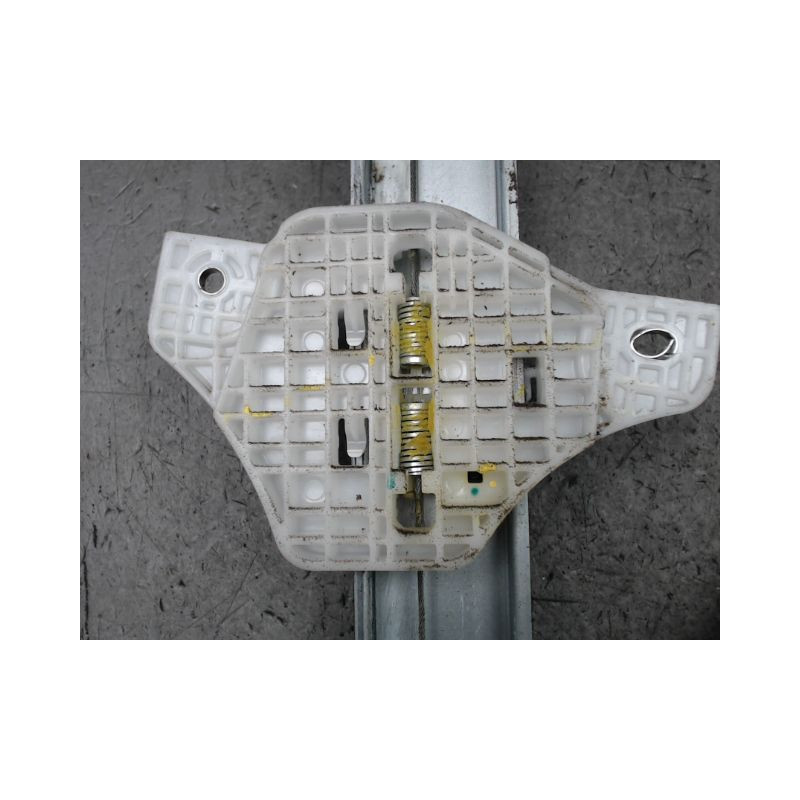 MECANISME+MOTEUR LEVE-GLACE AVANT DROIT HYUNDAI I20