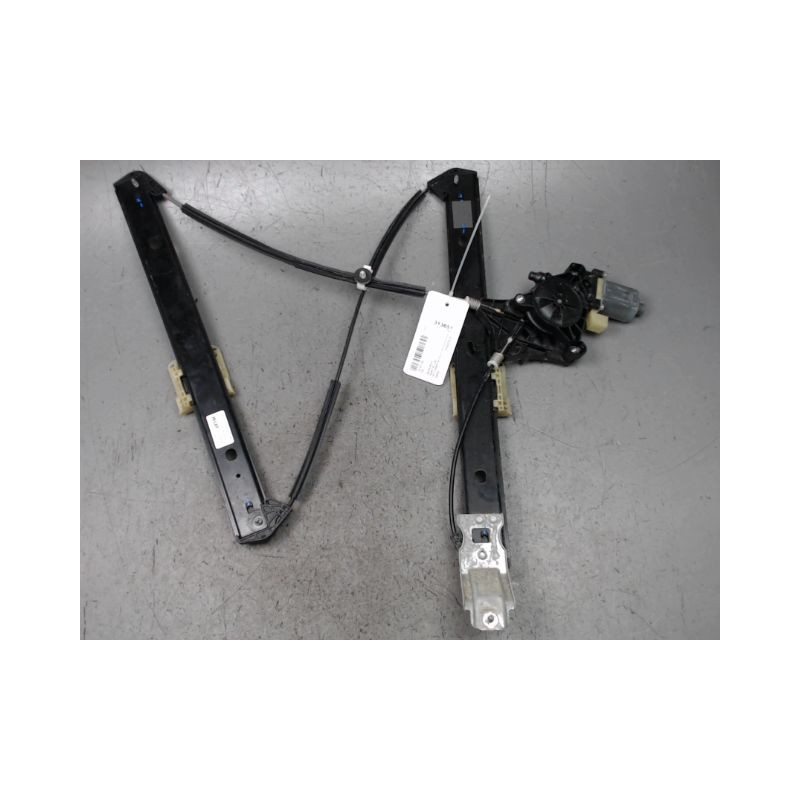 MECANISME+MOTEUR LEVE-GLACE AVANT GAUCHE AUDI Q3
