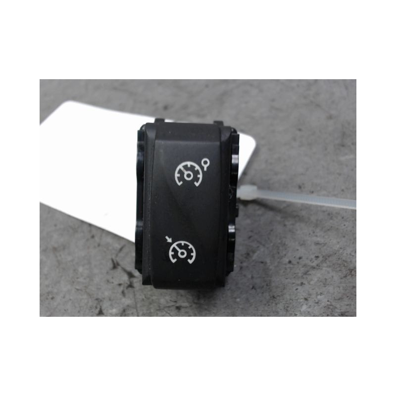 COMMANDE REGULATEUR/LIMITATEUR VITESSE RENAULT MEGANE