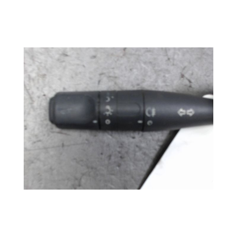 COMMANDE CLIGNOTANT PEUGEOT 106 96-2003