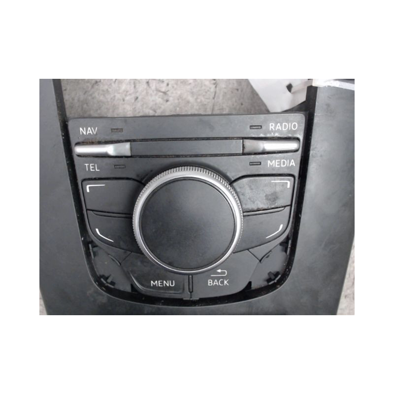 COMMANDE GPS AUDI A3 SPORTBACK