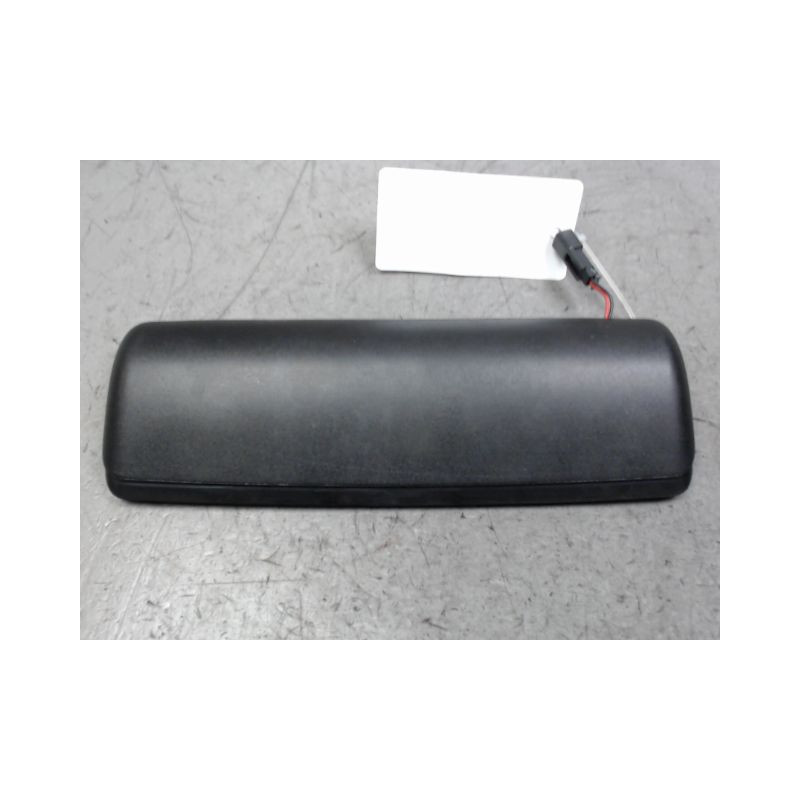 FEUX STOP SUPPLEMENTAIRE OPEL CORSA 03-06