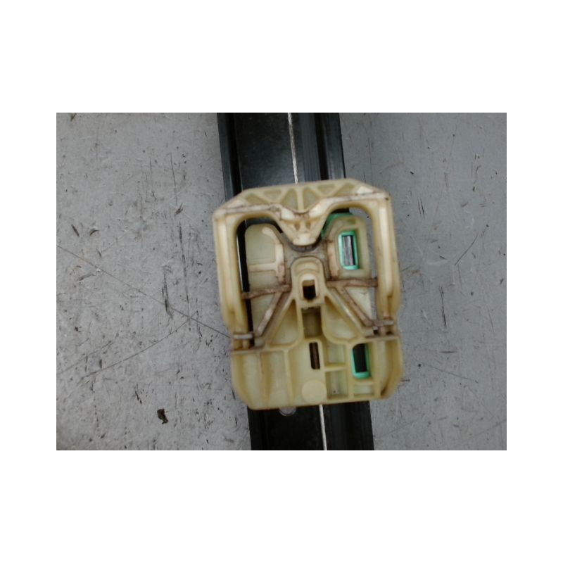 MECANISME+MOTEUR LEVE-GLACE AVANT GAUCHE AUDI Q3