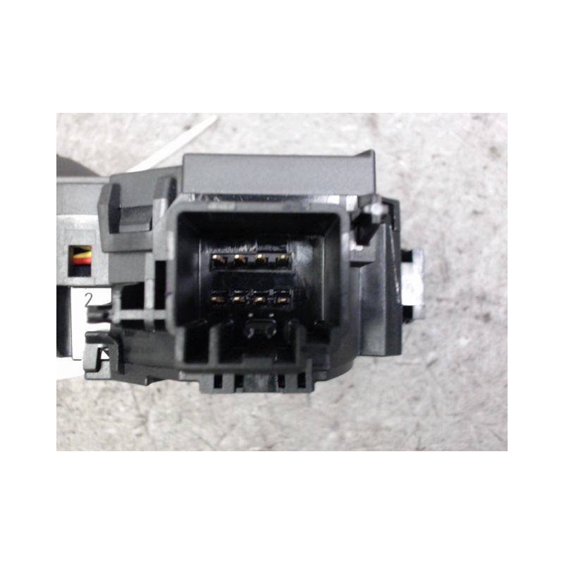 COMMANDE CLIGNOTANT FORD T.COURIER