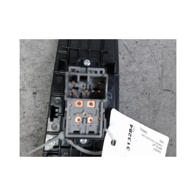 COMMANDE LEVE-GLACE PORTE AVD HYUNDAI I20
