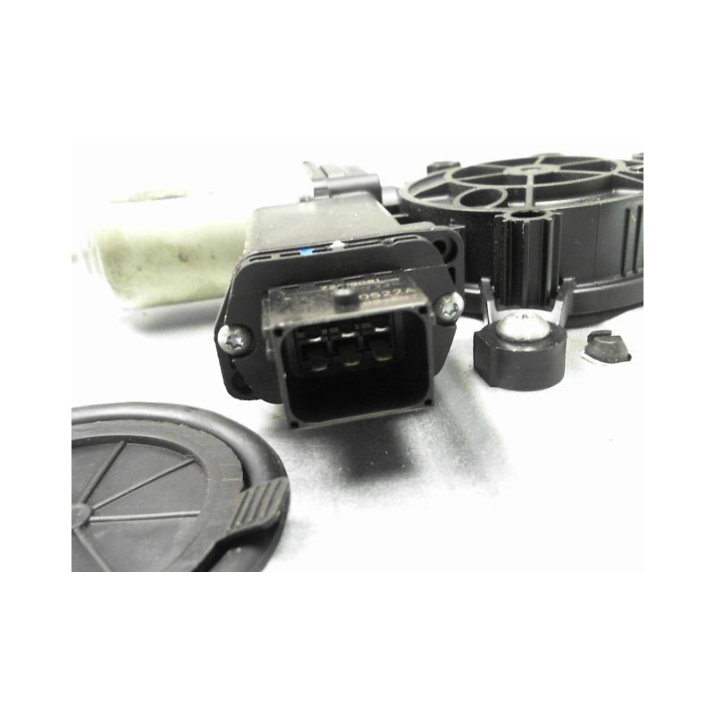 MECANISME+MOTEUR LEVE-GLACE AVANT GAUCHE ALFA ROMEO GUILIETTA 2010-