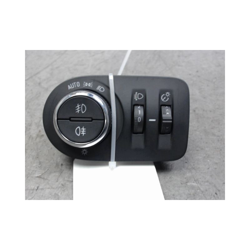 COMMANDE ECLAIRAGE OPEL MOKKA