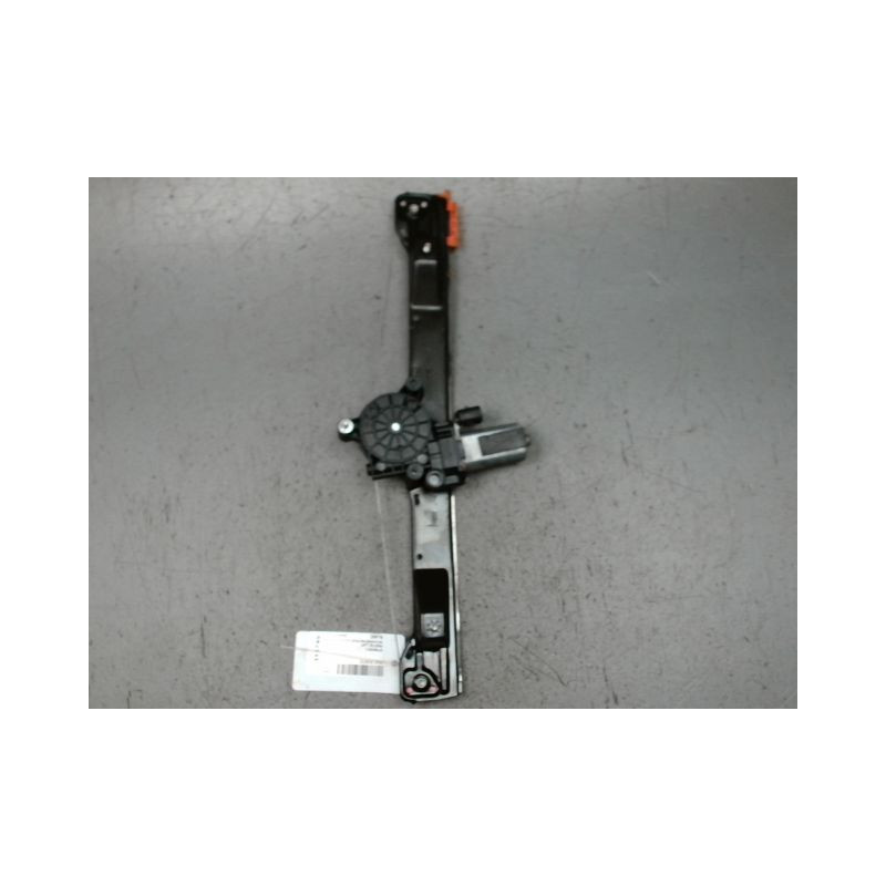MECANISME+MOTEUR LEVE-GLACE AVANT DROIT FIAT PUNTO