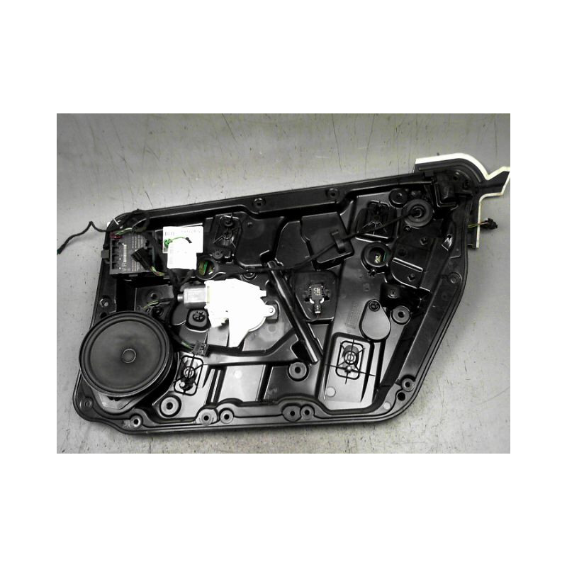 MECANISME+MOTEUR LEVE-GLACE AVANT DROIT MERCEDES CLASSE A