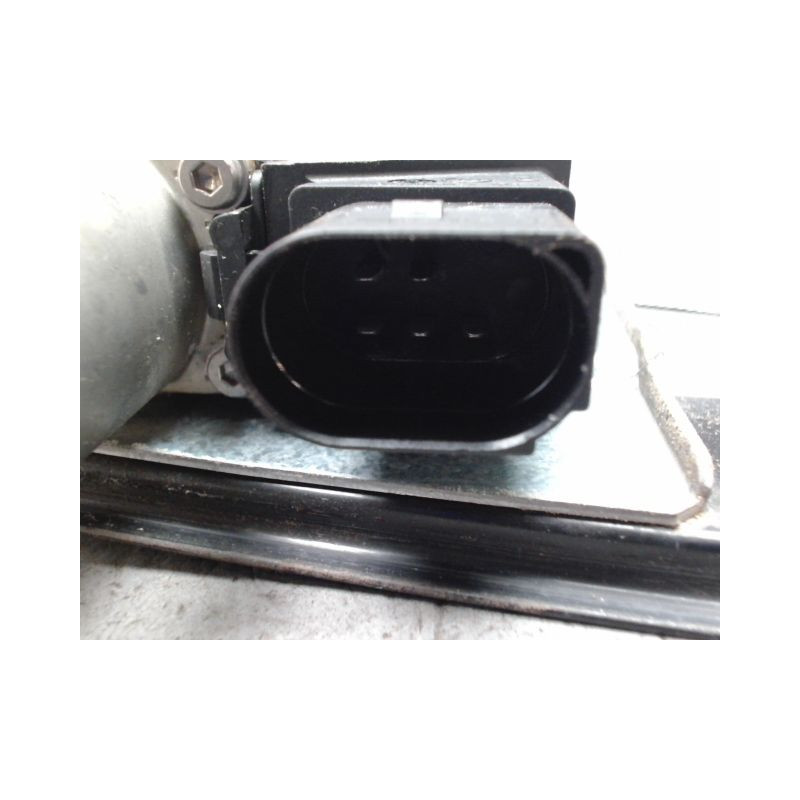 MECANISME+MOTEUR LEVE-GLACE ARRIERE GAUCHE B.M.W. SERIE 1