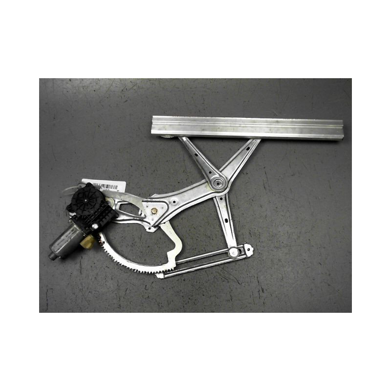 MECANISME+MOTEUR LEVE-GLACE AVANT GAUCHE MERCEDES CLASSE ML