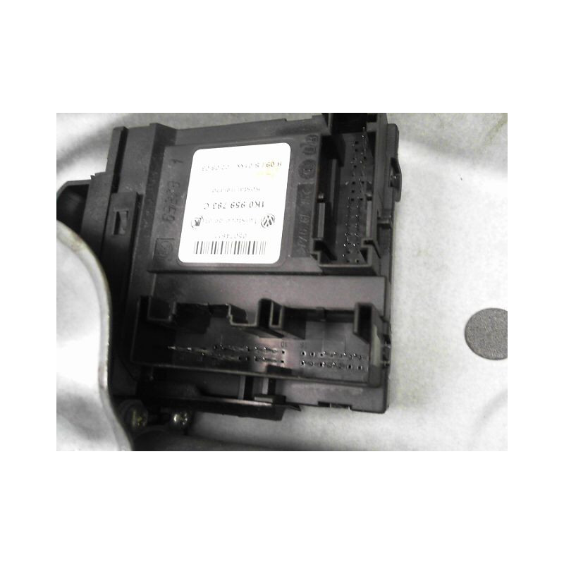 MECANISME+MOTEUR LEVE-GLACE AVANT GAUCHE VOLKSWAGEN TOURAN