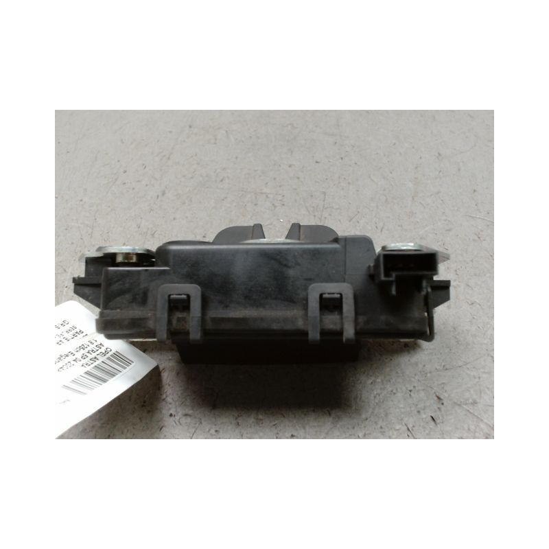SERRURE HAYON  OPEL ASTRA 2004-