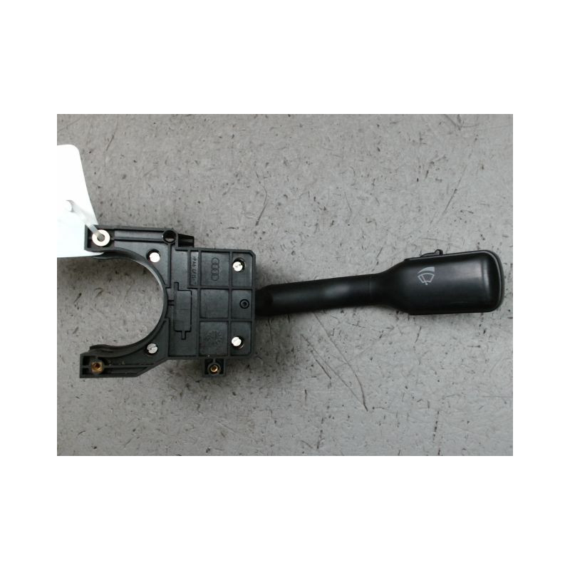 COMMANDE ESSUIE GLACE AUDI A4 95-99