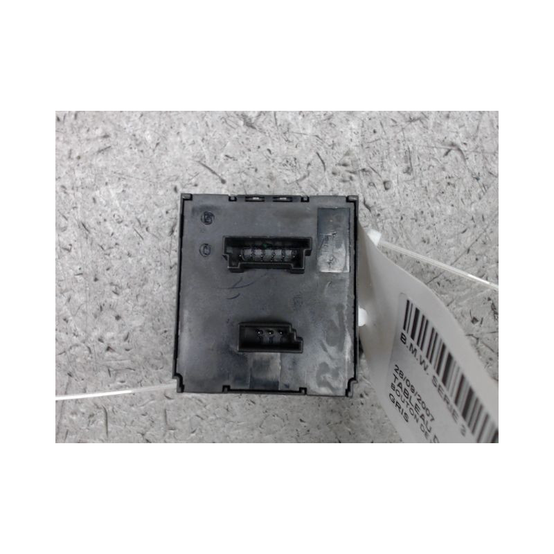 BOUTON DE WARNING B.M.W. SERIE 3
