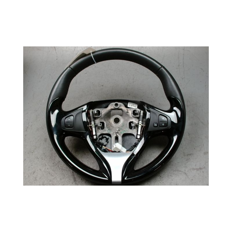VOLANT DE DIRECTION RENAULT CLIO IV 2012-