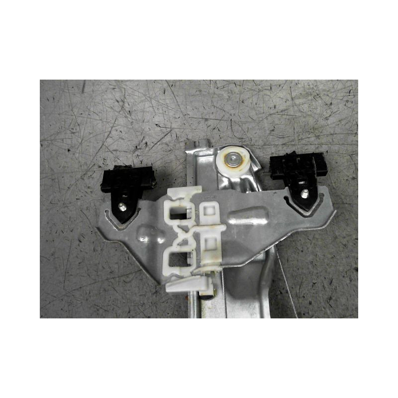 MECANISME+MOTEUR LEVE-GLACE ARRIERE DROIT NISSAN QASHQAI
