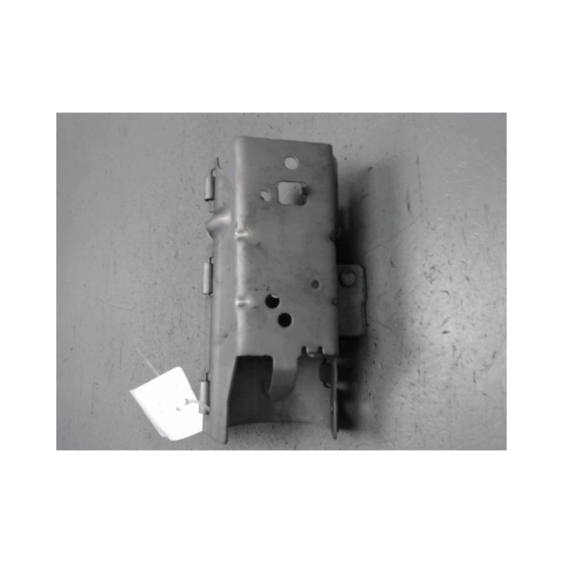 SUPPORT DE FILTRE CARBURANT RENAULT MEGANE
