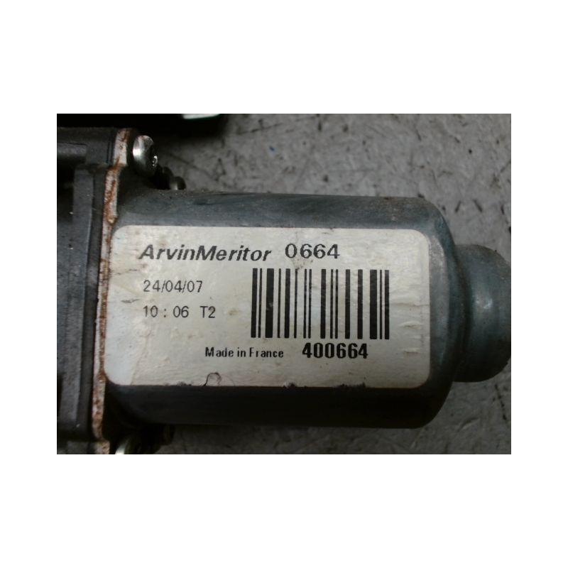 MECANISME+MOTEUR LEVE-GLACE AVANT DROIT RENAULT KANGOO EXPRESS 03-07