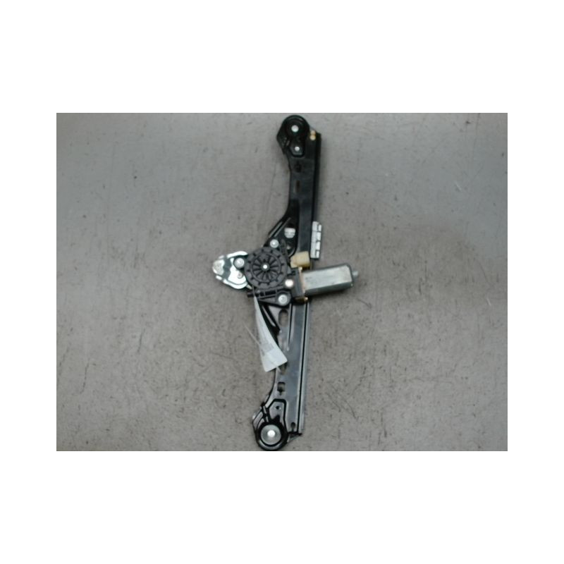 MECANISME+MOTEUR LEVE-GLACE ARRIERE GAUCHE MERCEDES CLASSE C BREAK 2001-