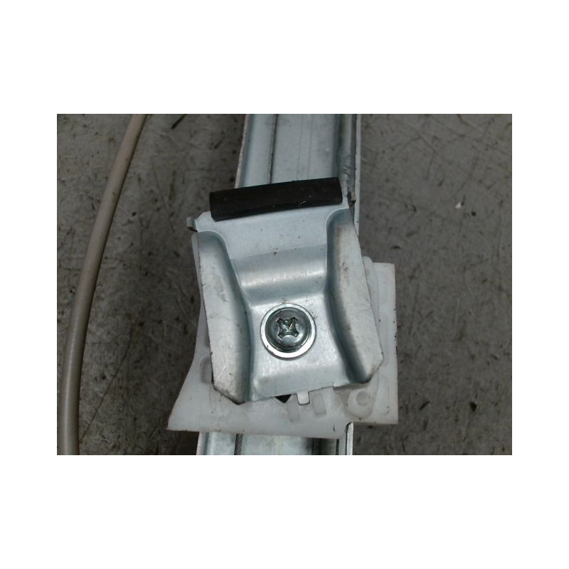 MECANISME+MOTEUR LEVE-GLACE AVANT GAUCHE VOLKSWAGEN POLO 2009-