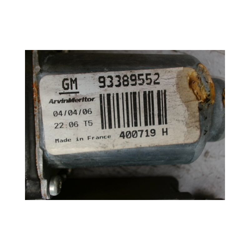 MECANISME+MOTEUR LEVE-GLACE AVANT DROIT OPEL MERIVA 2006-