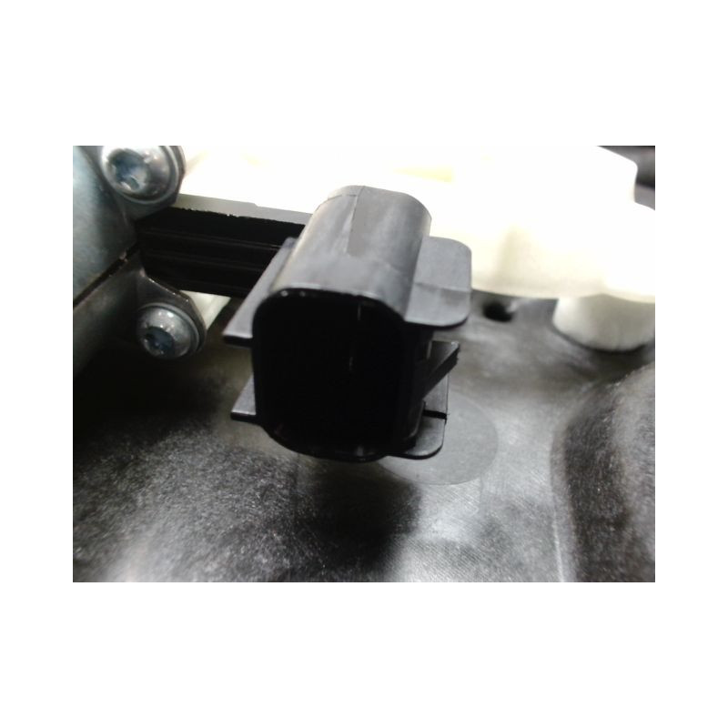 MECANISME+MOTEUR LEVE-GLACE ARRIERE DROIT FORD PUMA