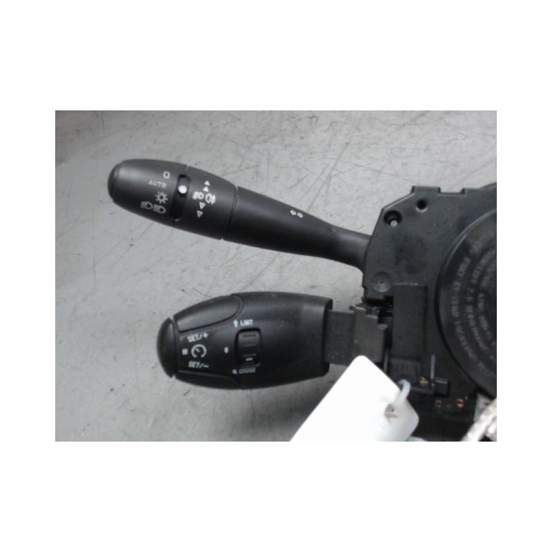 BLOC COMMODOS CITROEN C3 PICASSO 2008-