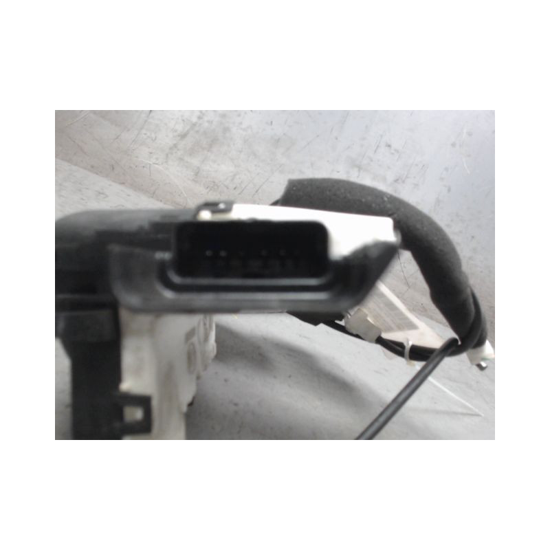 SYSTEME CONDAMNATION AVANT GAUCHE PEUGEOT 3008 2009-