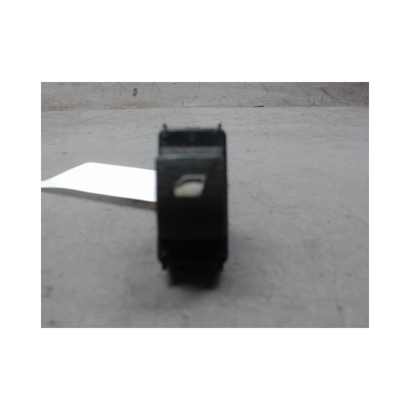 COMMANDE LEVE-GLACE PORTE AVD PEUGEOT PARTNER TEPEE 2008-