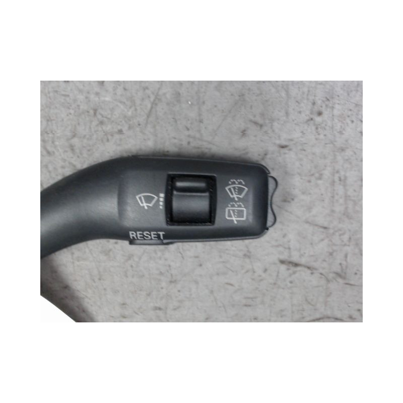 COMMANDE ESSUIE GLACE AUDI A6 AVANT 2005-