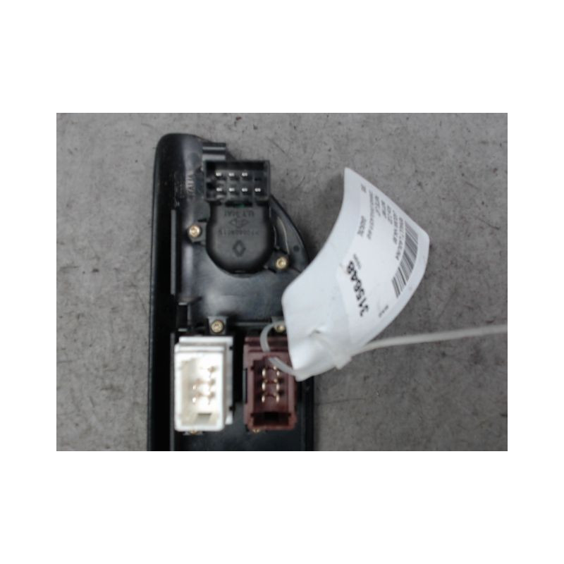 COMMANDE LEVE-GLACE PORTE AVG RENAULT LAGUNA -98