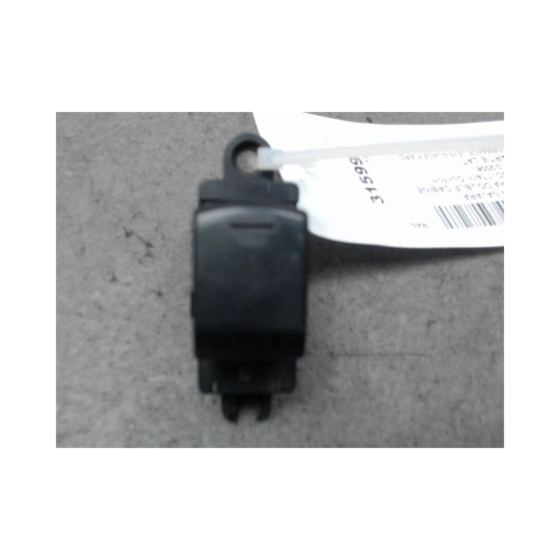 COMMANDE LEVE-GLACE PORTE ARD NISSAN NAVARA DOUBLE CABINE