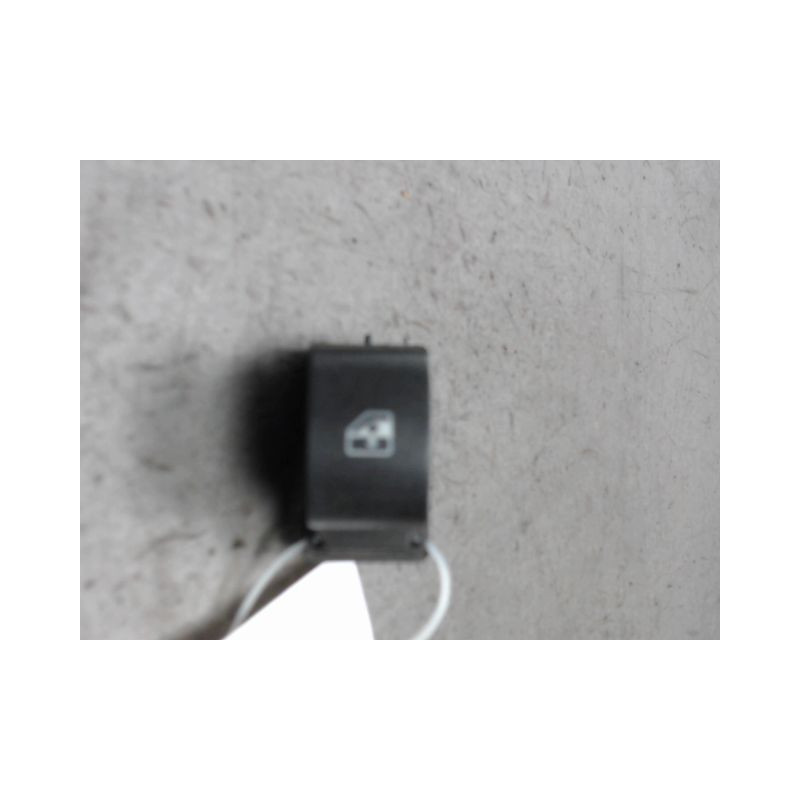 COMMANDE LEVE-GLACE PORTE AVD FIAT FIORINO