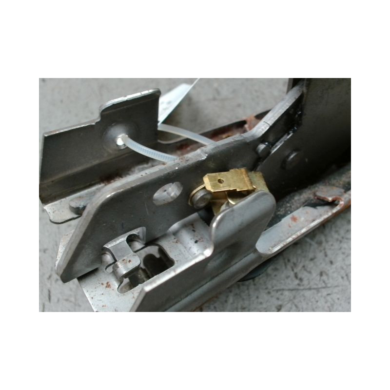 LEVIER FREIN A MAIN RENAULT CLIO II PH.2 01-06