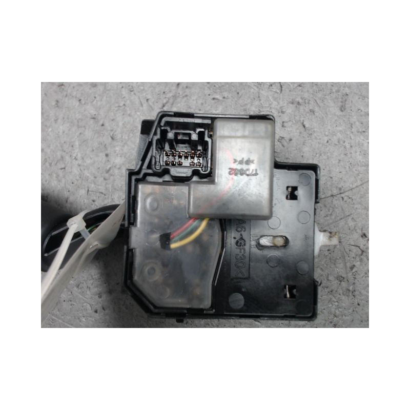 COMMANDE CLIGNOTANT MAZDA MAZDA 5